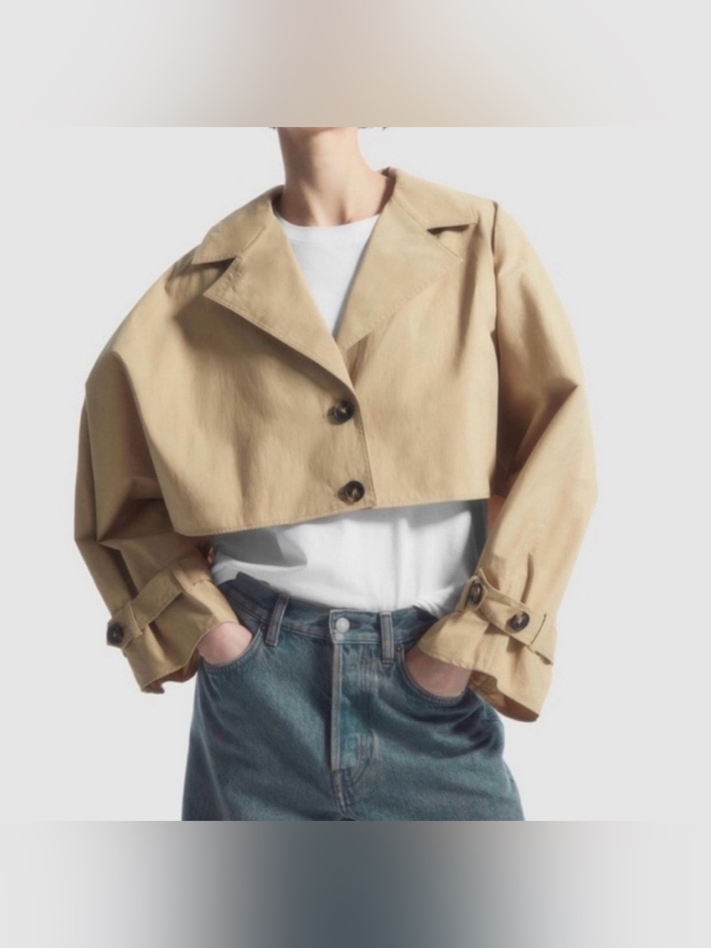 House of Harlow 1960 New
Cropped Trench one size in Tan
NWT